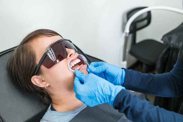 Best Cracked Tooth Emergency Dentist  in South Miami, FL